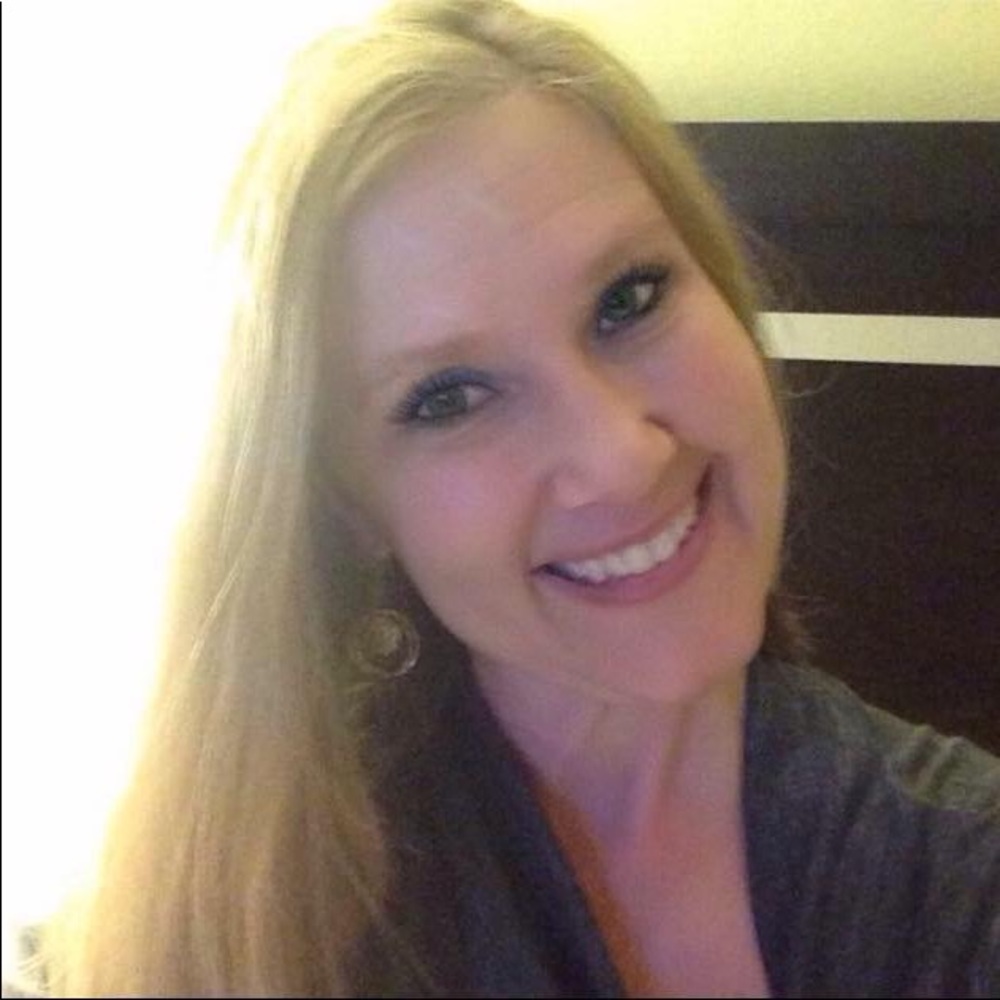 Meet your Posher, Rebecca